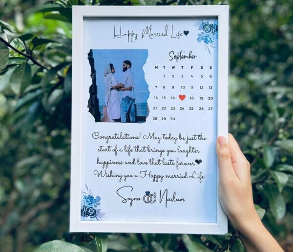 Customizable A4 size Photo Frame to beautify your walls and relive precious movements of your life one photo and quote with calendar display image on white border luvecloset