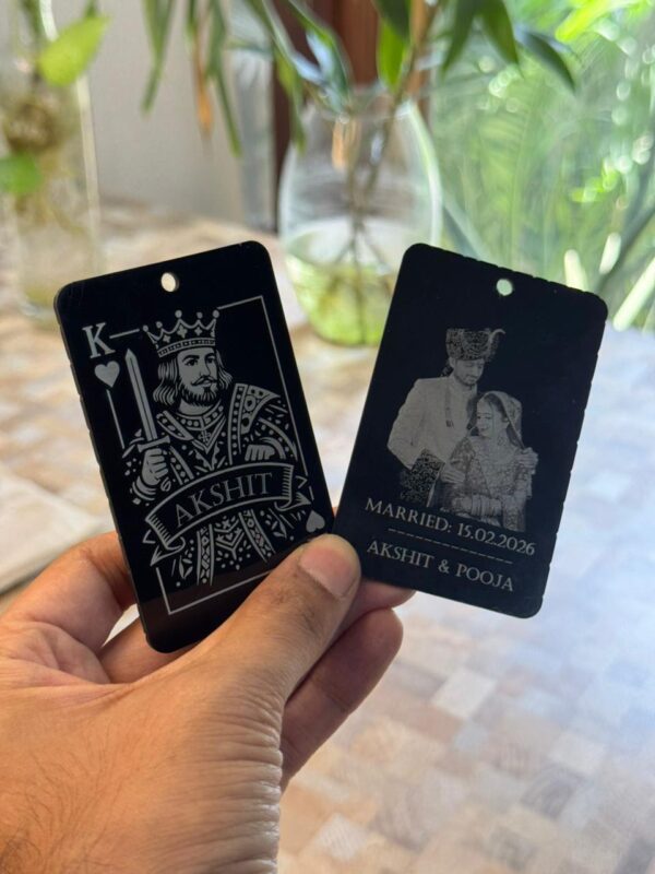 LuveCloset Personalized Royal Couple Keepsake | Custom King Queen Acrylic Card | Car Hanging & Wallet Keepsake | Couple Photo Engraved Gift for Boyfriend Girlfriend Husband Wife